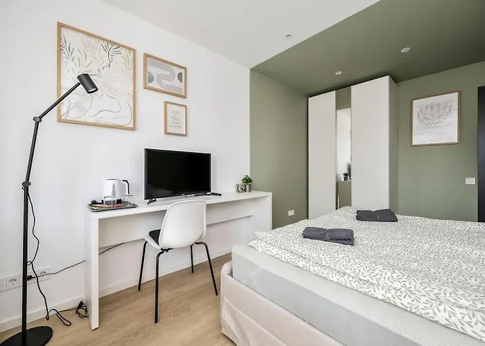 Apartment Goldenhugo Vilnius