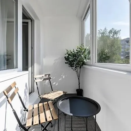 Goldenhugo Apartment